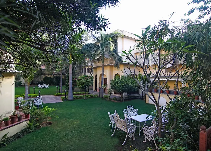 Alsisar Haveli - Heritage Hotel